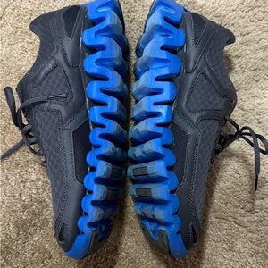 Men's Black and Blue Athletic Shoes